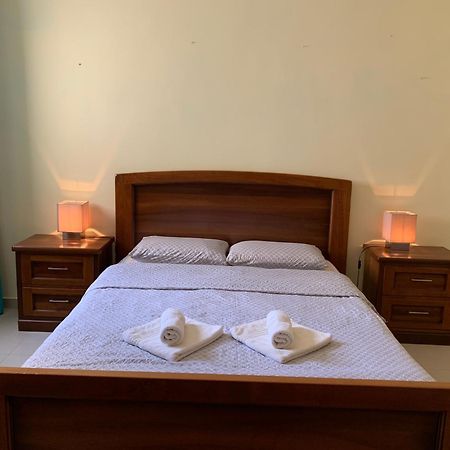 Appartement Marble Arch Apt - St Julians à San Ġiljan Extérieur photo